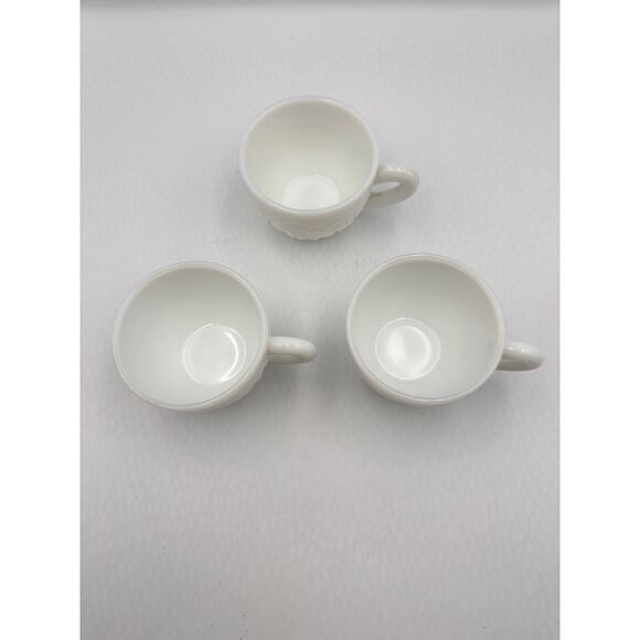 McKee White Milk Glass Thatcher Concord Punch Cup Mug 3pc Set - Picture 4 of 11